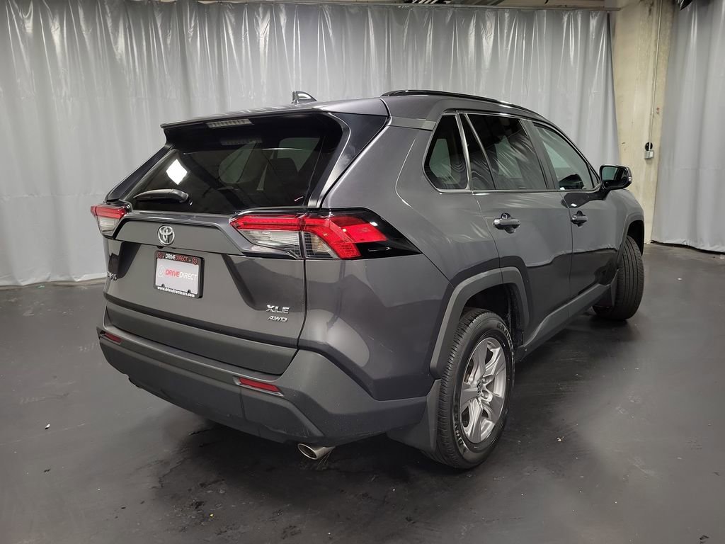 Used 2023 Toyota RAV4 XLE image 8