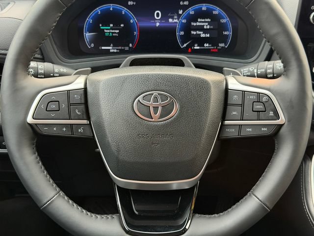 Certified 2025 Toyota Grand Highlander AWD image 27