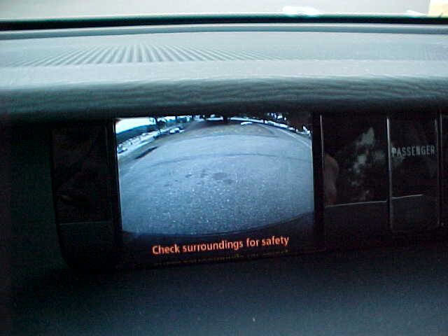 Used 2012 Toyota Sienna XLE image 18