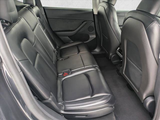Used 2024 Tesla Model Y Long Range image 18