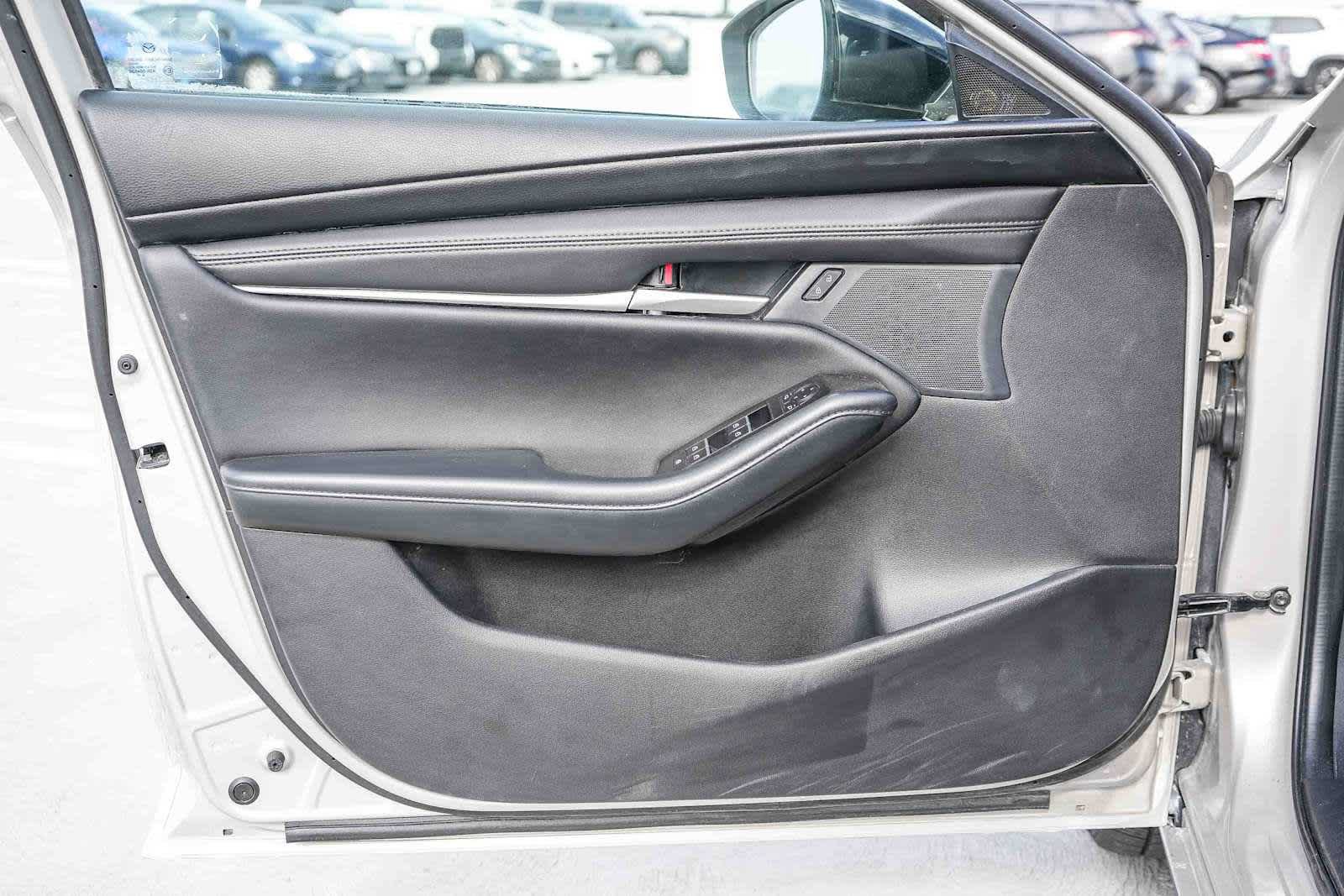 Used 2025 MAZDA MAZDA3 s FWD image 21