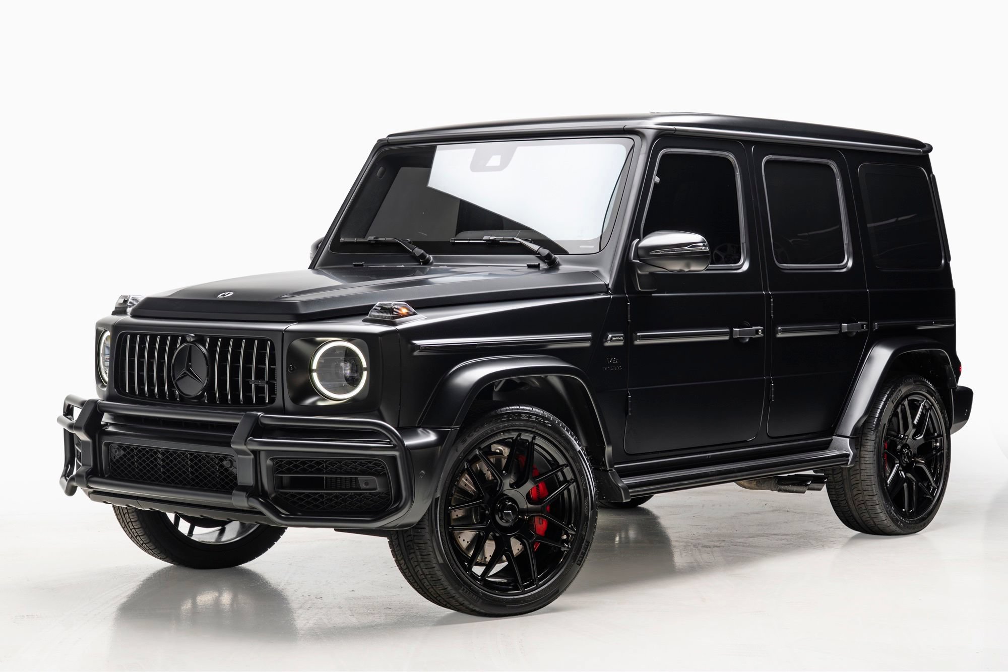 Used 2024 Mercedes-Benz G 63 AMG 4MATIC image 2