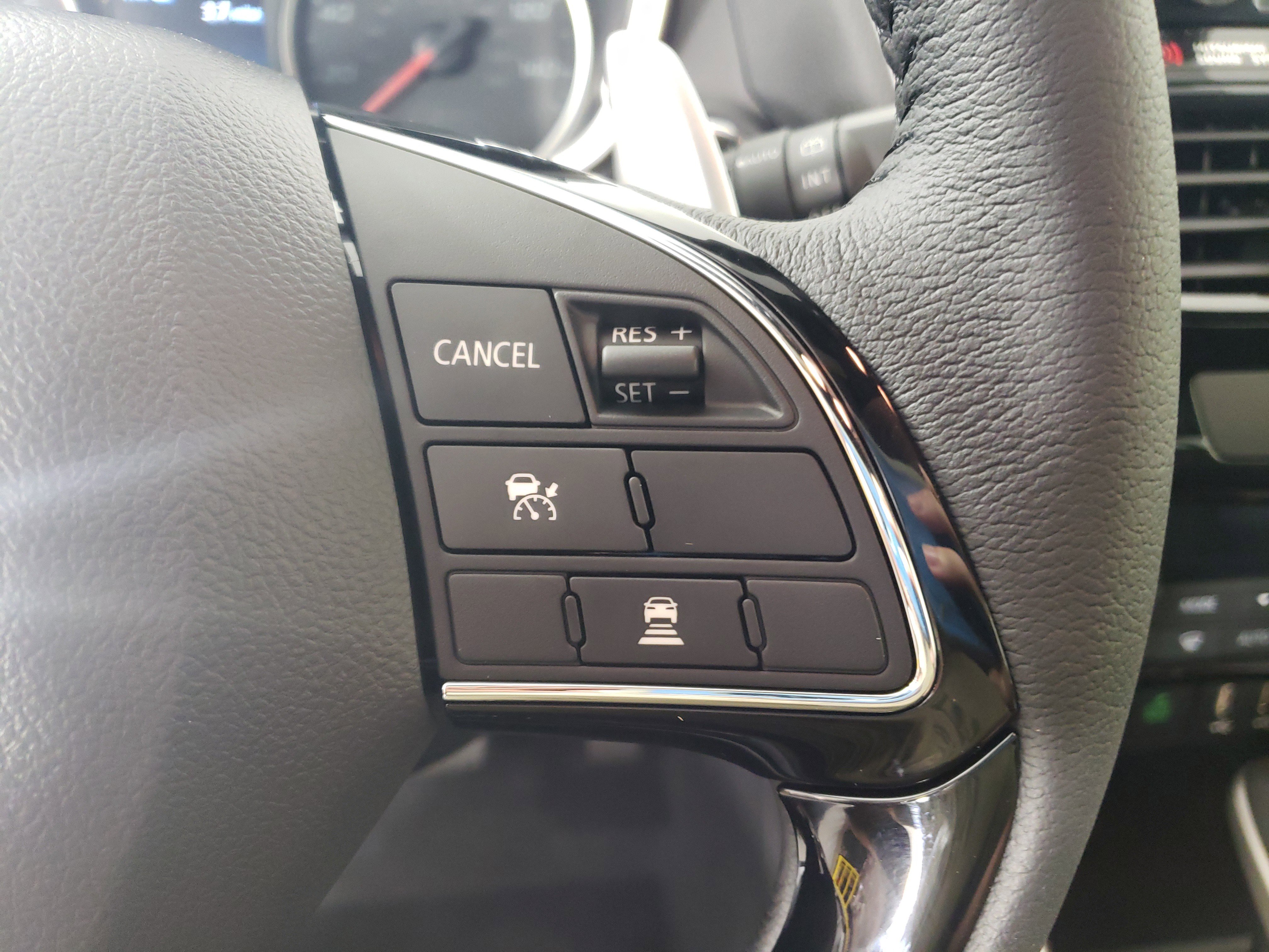 New 2026 Mitsubishi Eclipse Cross SEL image 19