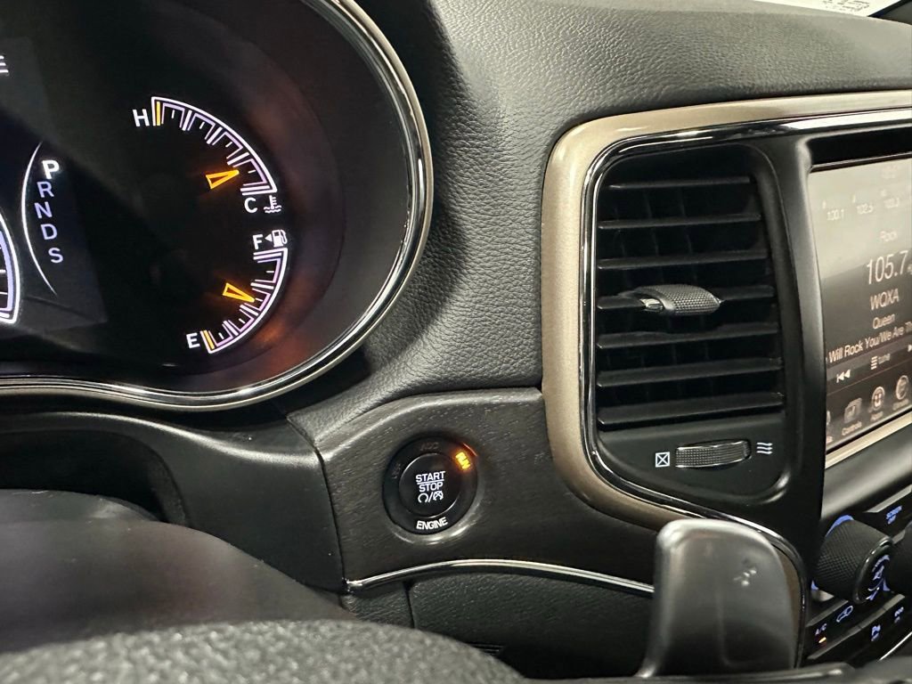 Used 2015 Jeep Grand Cherokee Limited AWD/4WD image 23