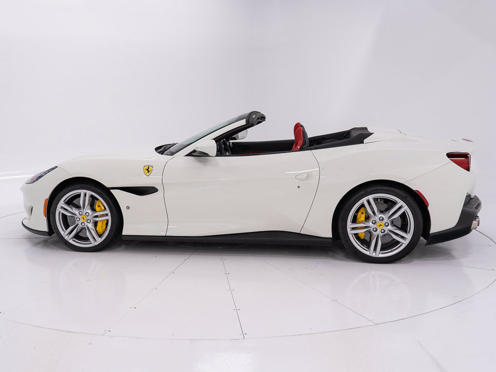 Used 2020 Ferrari Portofino RWD image 2