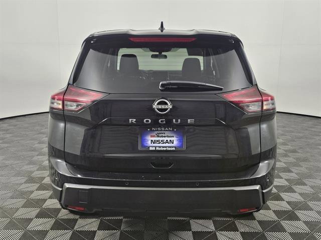 Used 2024 Nissan Rogue S image 5