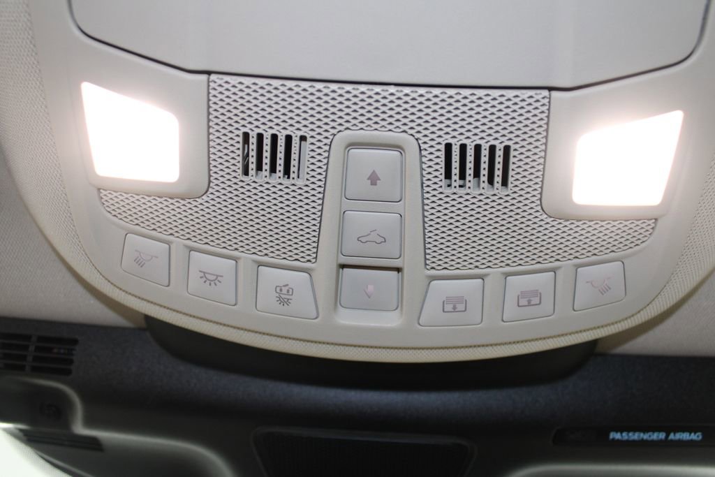 Used 2023 Lincoln Nautilus Reserve image 54