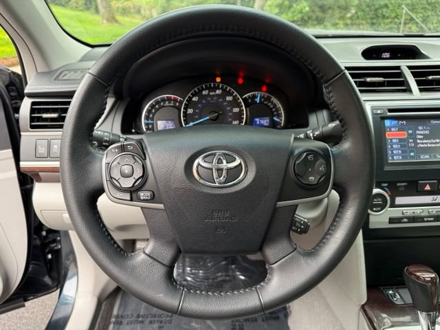 Used 2013 Toyota Camry XLE FWD image 13