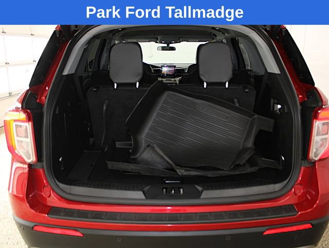 Used 2023 Ford Explorer XLT w/ Equipment Group 202A AWD/4WD image 5