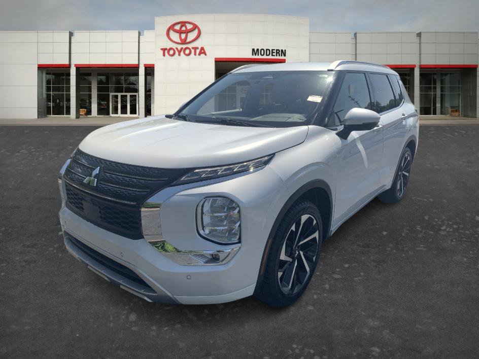 Used 2023 Mitsubishi Outlander SEL