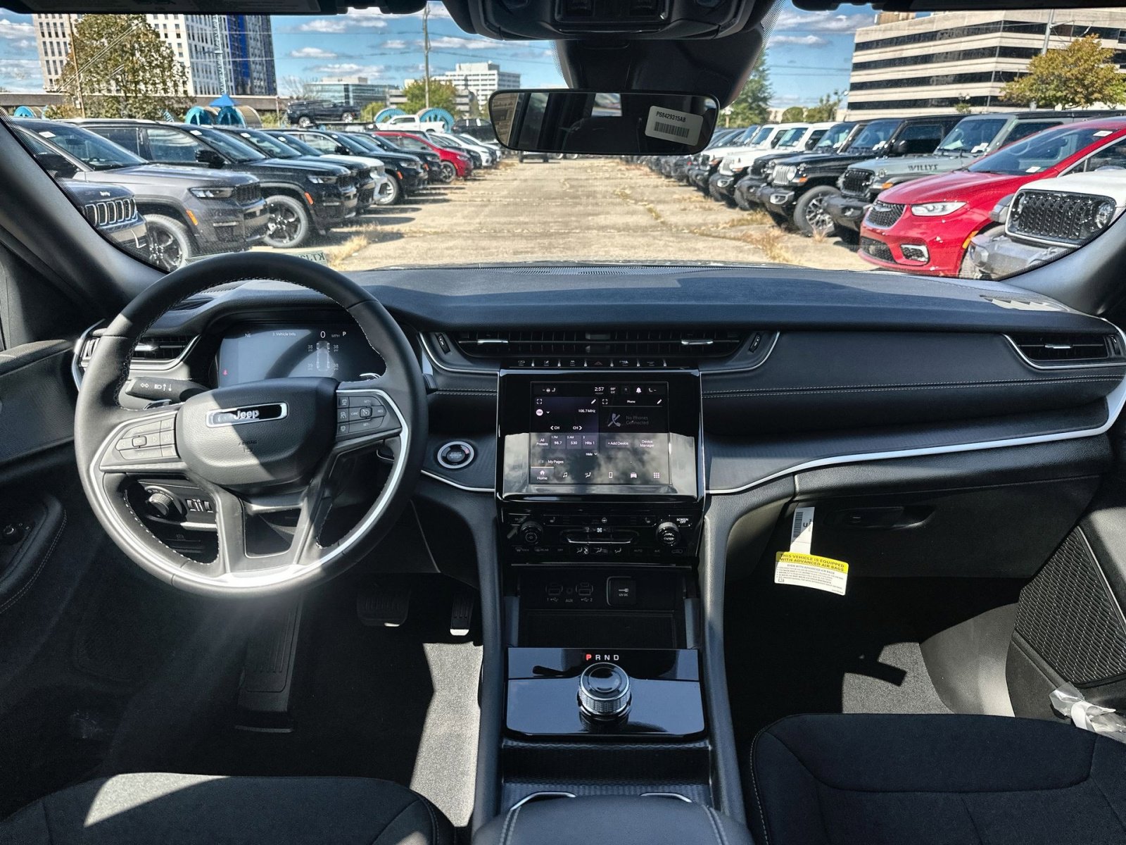 New 2025 Jeep Grand Cherokee Laredo X w/ Luxury Tech Group I image 22