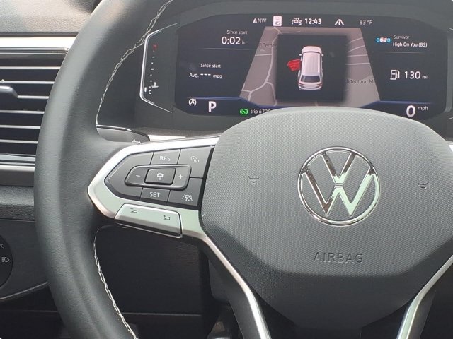 Used 2023 Volkswagen Atlas SEL AWD/4WD image 11
