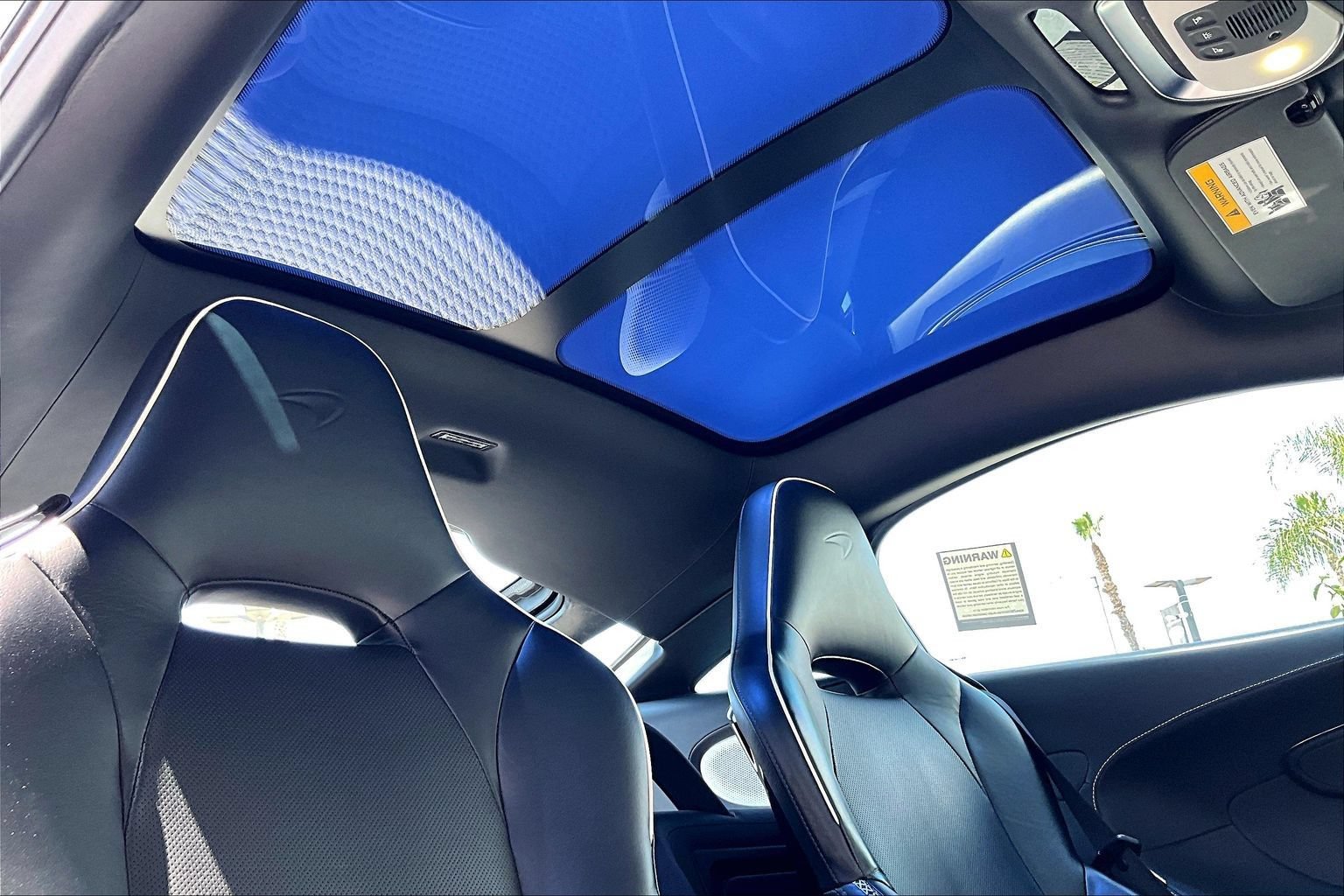 Used 2021 McLaren GT RWD image 21