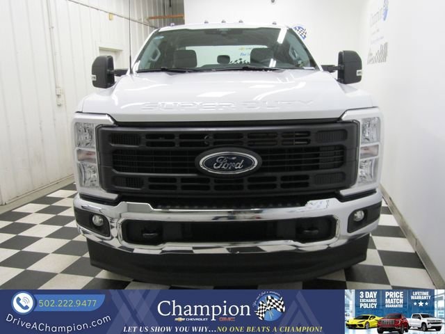Used 2026 Ford F250 XL w/ XL Chrome Package AWD/4WD image 2