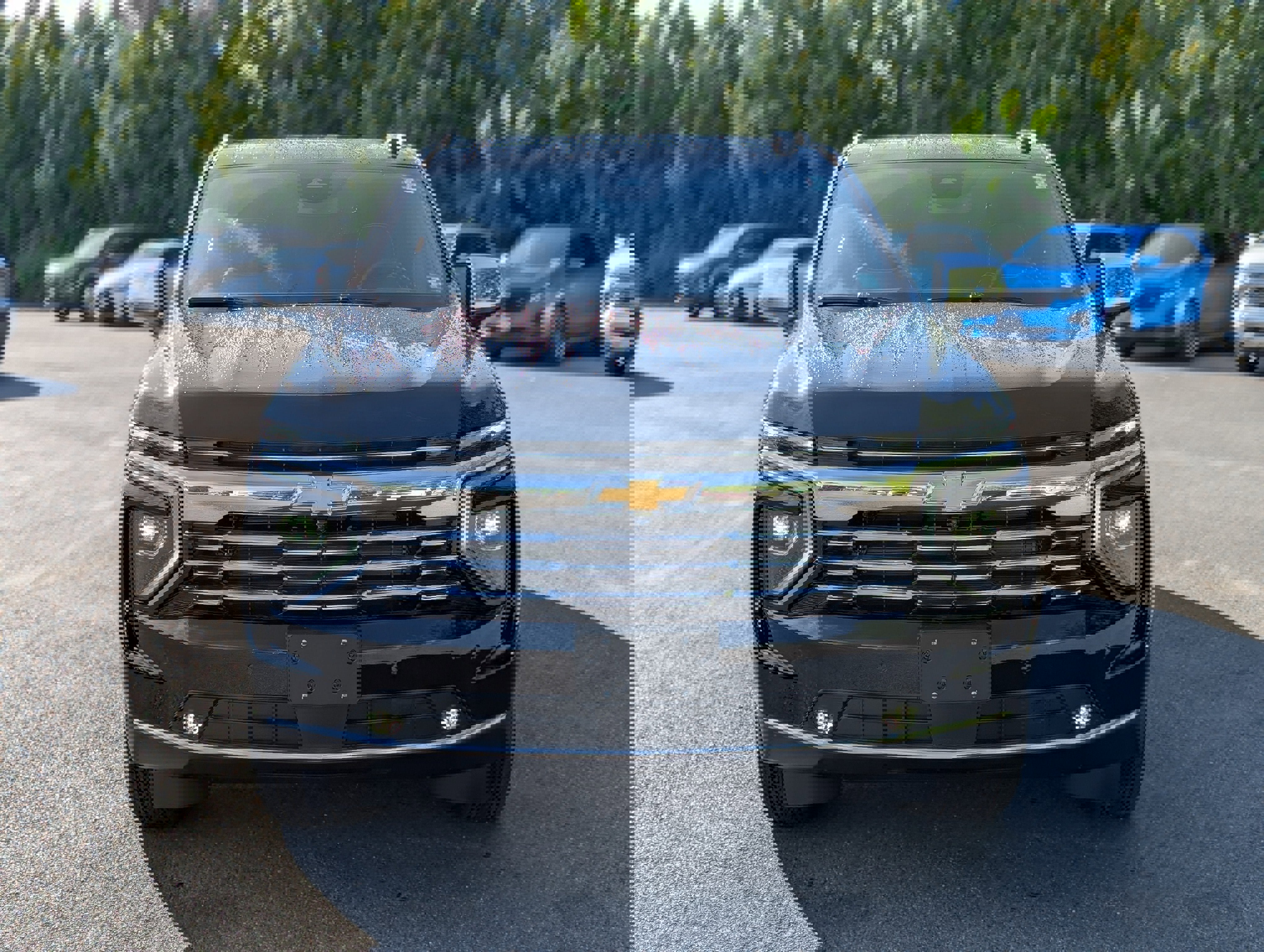 New 2025 Chevrolet Suburban Premier image 14