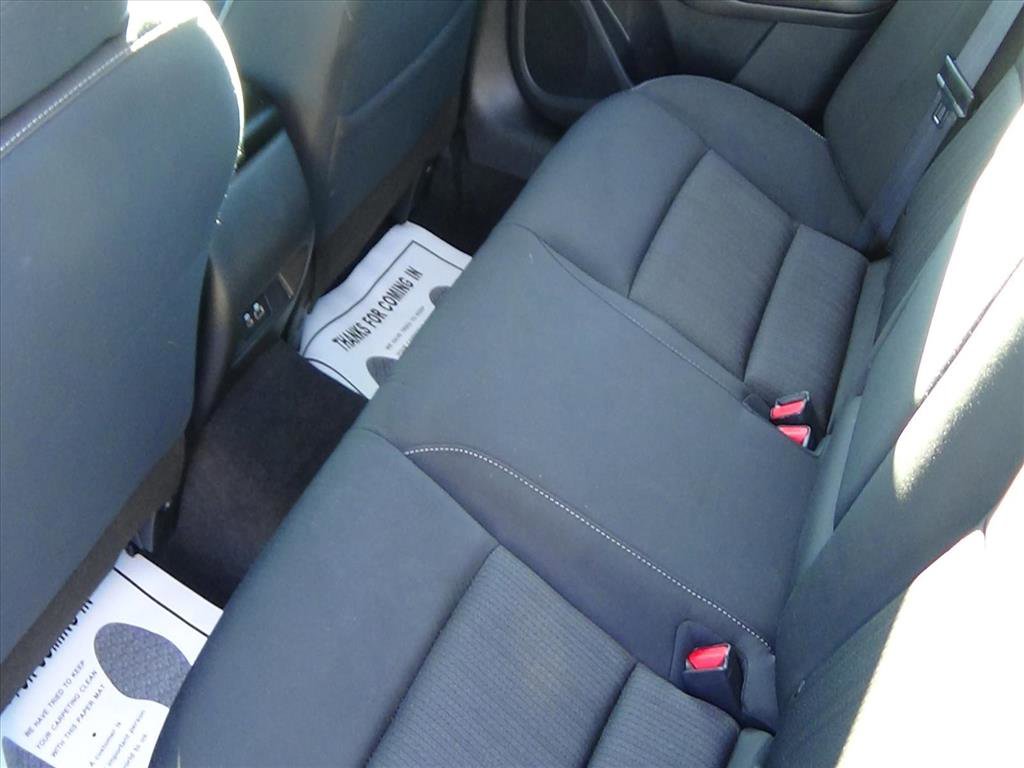 Used 2025 Nissan Altima 2.5 SV FWD image 11