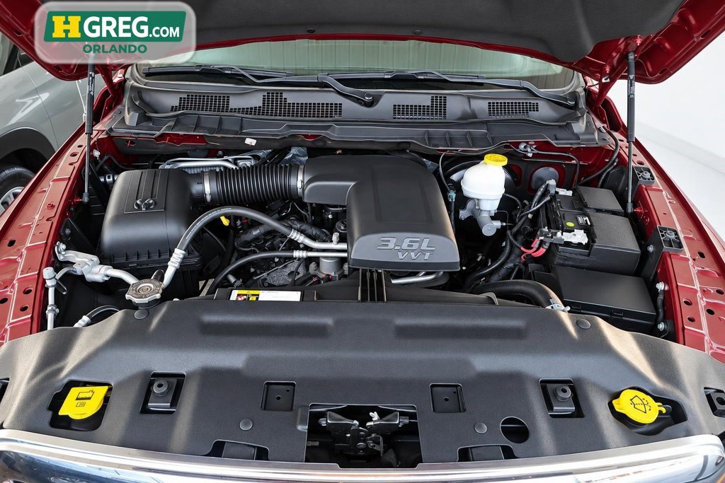 Used 2022 RAM 1500 Classic SLT RWD image 16
