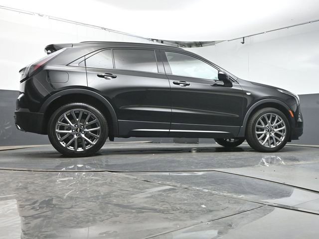 Used 2019 Cadillac XT4 Sport w/ LPO, Midnight Sport Package FWD image 40