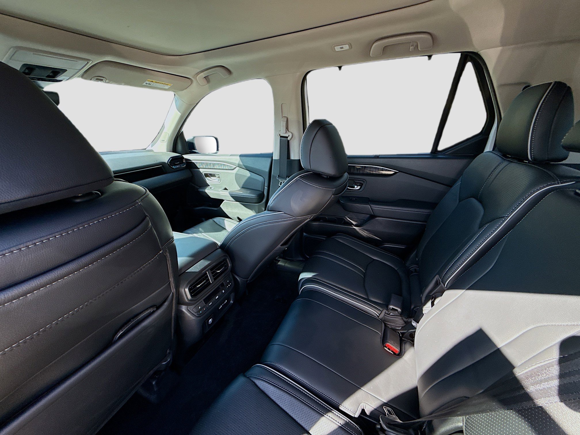 Certified 2023 Honda Pilot Elite image 24
