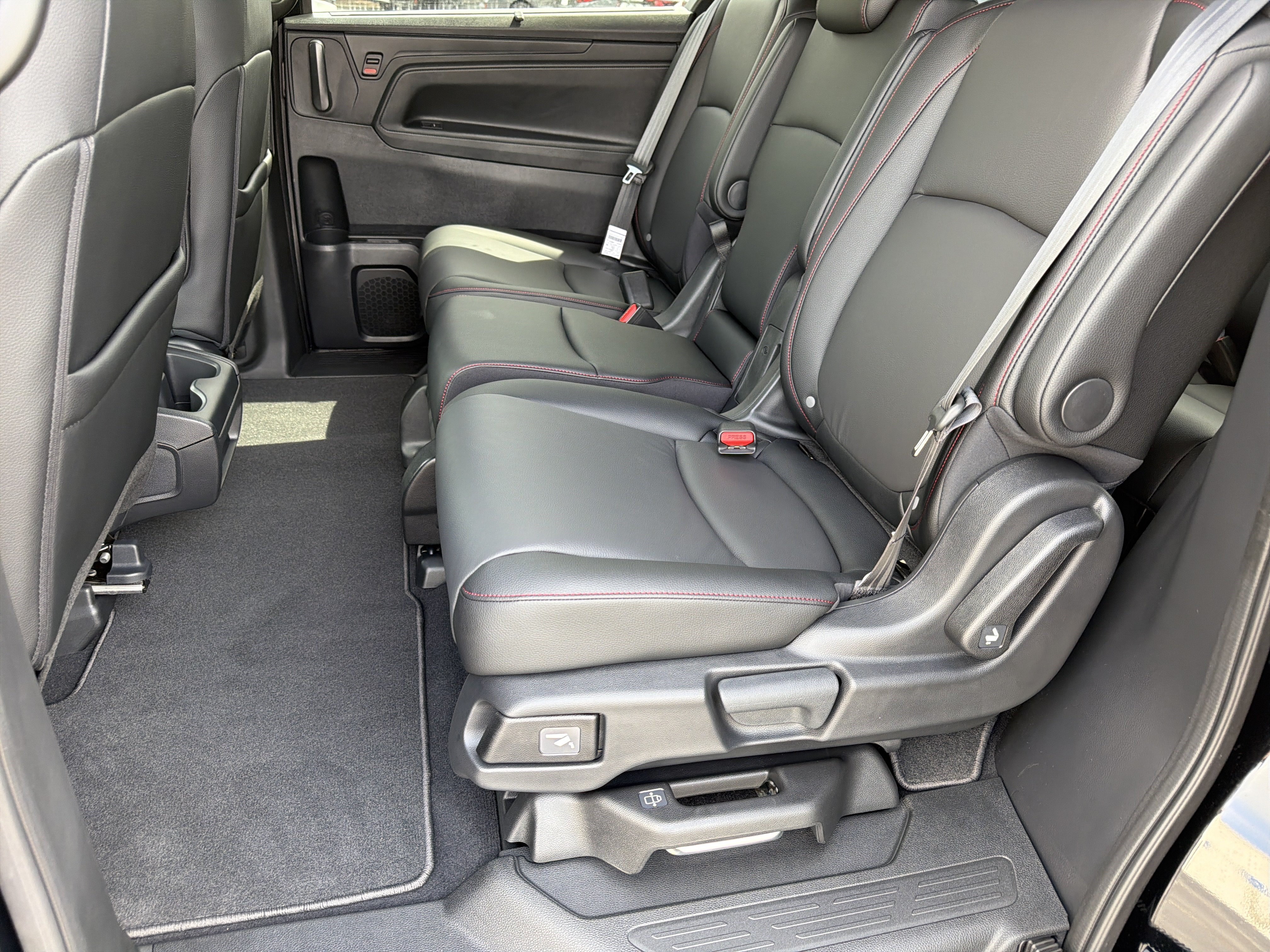 New 2026 Honda Odyssey Sport-L image 28