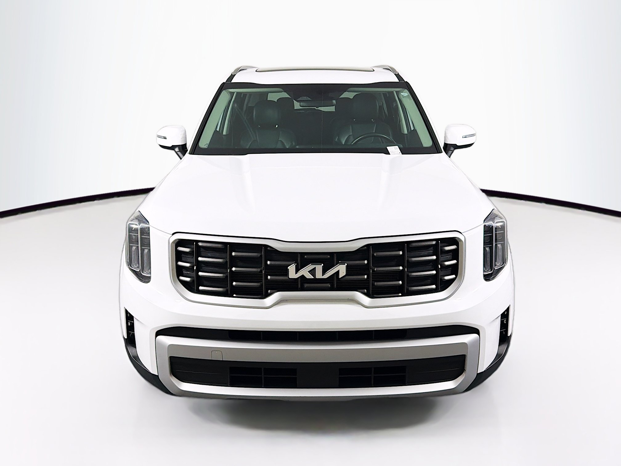 Used 2025 Kia Telluride S FWD image 2