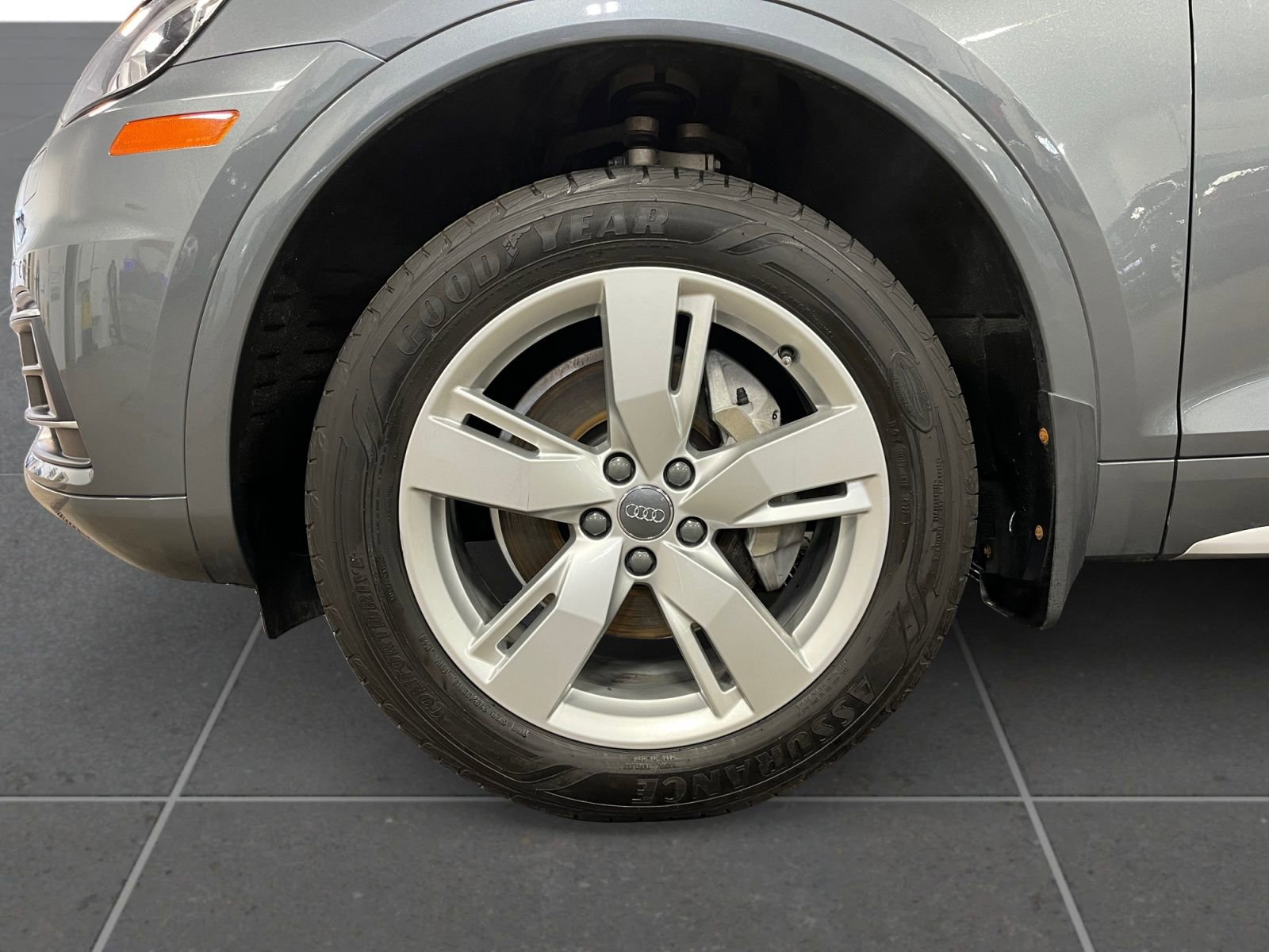 Used 2018 Audi Q5 2.0T Premium Plus w/ Premium Plus Package AWD/4WD image 14