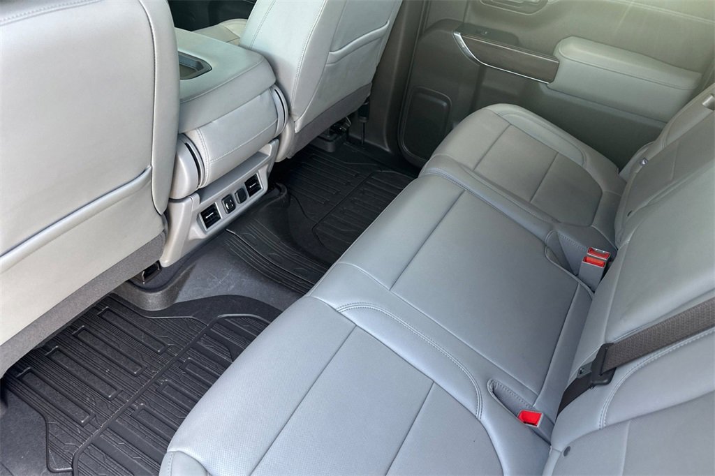 Used 2020 GMC Sierra 1500 SLT w/ X31 Off-Road Package image 13