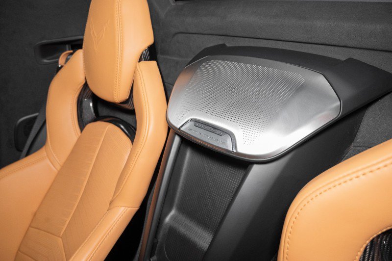 Used 2025 Chevrolet Corvette Stingray Premium Conv w/ Z51 Performance Package RWD image 33