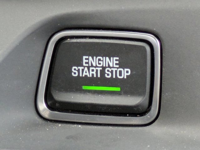Used 2022 Chevrolet Camaro LT RWD image 30