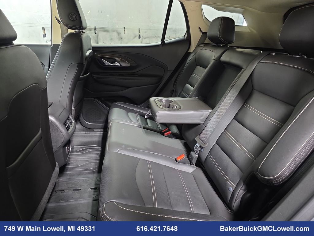 Used 2023 GMC Terrain Denali image 14