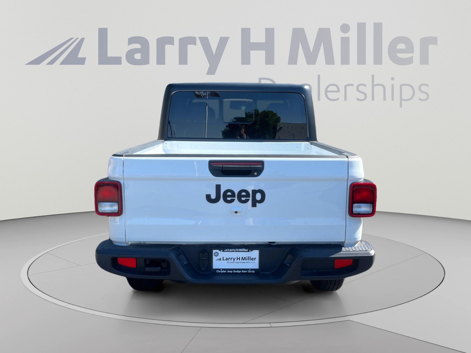 New 2026 Jeep Gladiator Sport AWD/4WD image 4