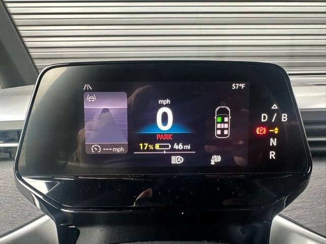 New 2025 Volkswagen ID. Buzz Pro S RWD image 28