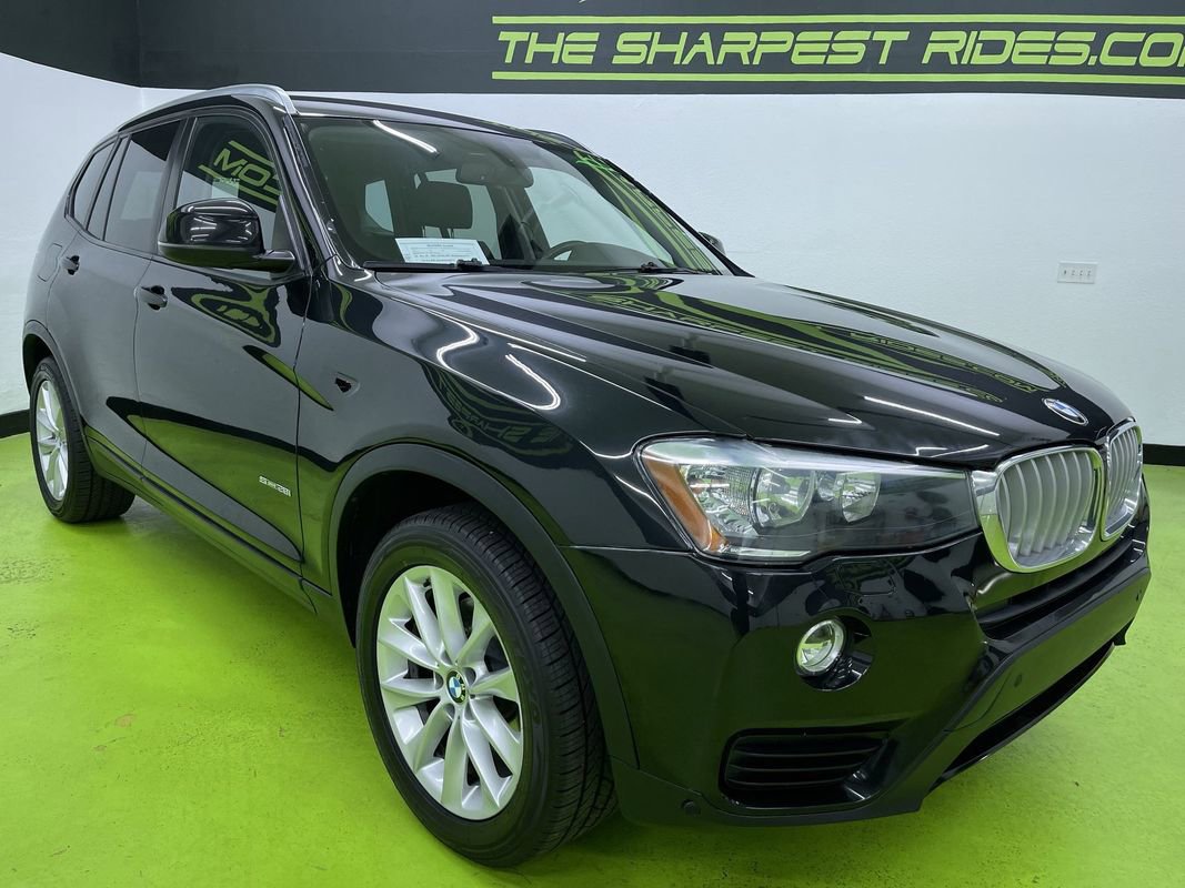 Used 2017 BMW X3 sDrive28i RWD image 2