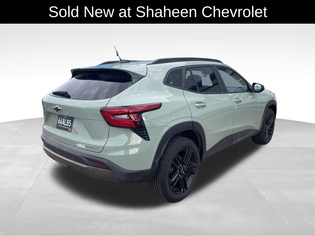Used 2024 Chevrolet Trax ACTIV w/ Driver Confidence Package image 8