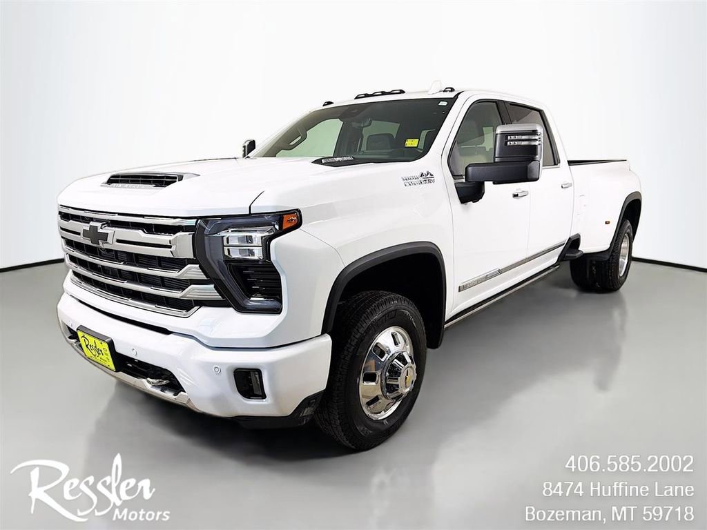 Used 2026 Chevrolet Silverado 3500 High Country w/ Technology Package AWD/4WD image 1
