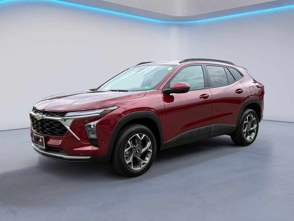 Used 2024 Chevrolet Trax LT w/ Driver Confidence Package image 35