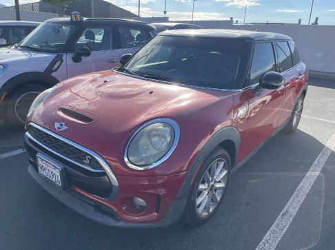 Used 2017 MINI Cooper Clubman S FWD image 1