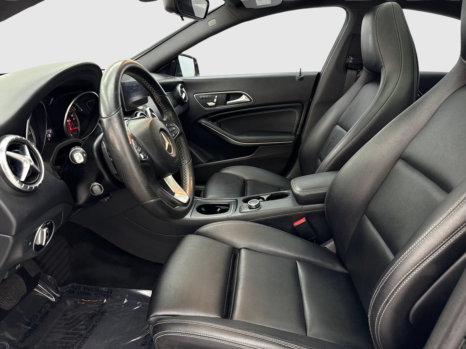 Used 2018 Mercedes-Benz CLA 250 image 17