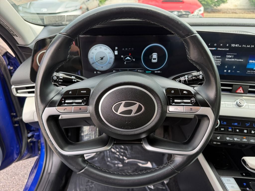 Used 2024 Hyundai Elantra Limited FWD image 15