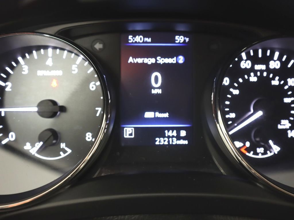 Used 2021 Nissan Rogue Sport SV AWD/4WD image 14