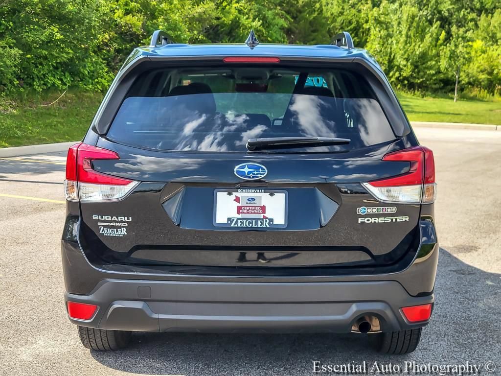 Used 2024 Subaru Forester Premium AWD/4WD image 5