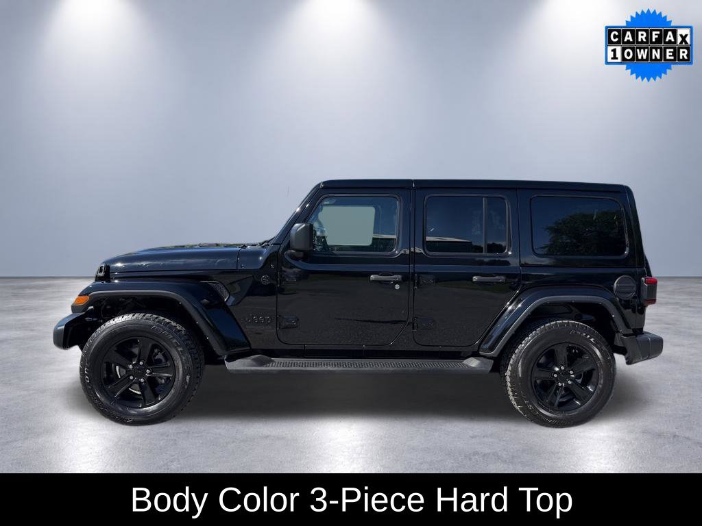 Used 2022 Jeep Wrangler Unlimited Sahara AWD/4WD image 4