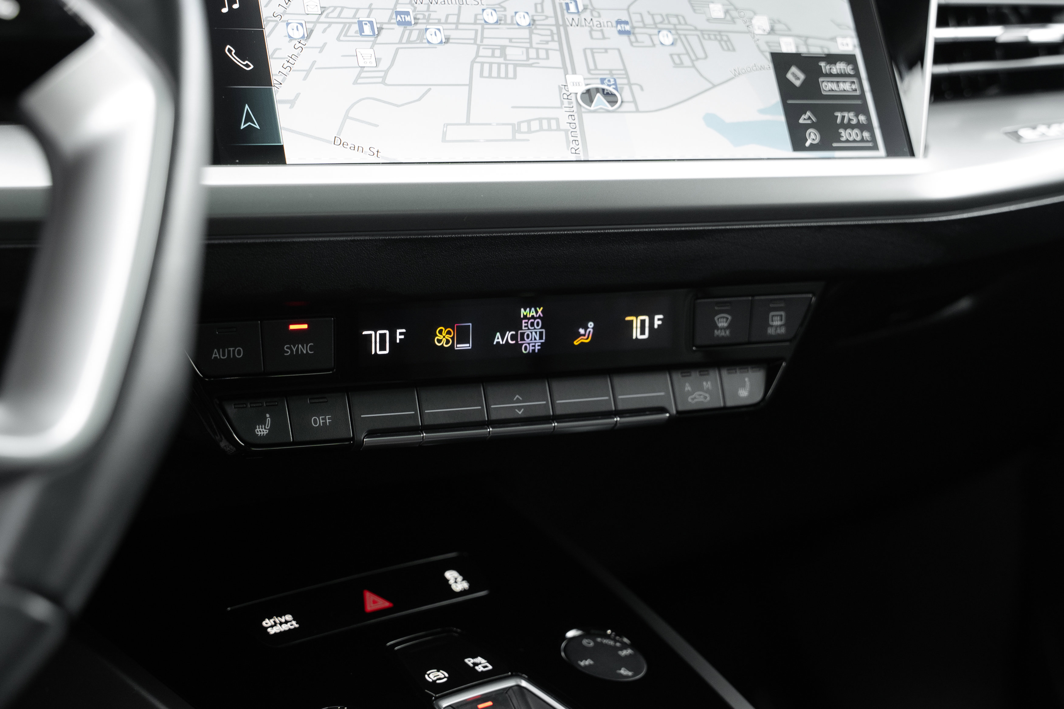 Certified 2023 Audi Q4 e-tron Prestige image 15