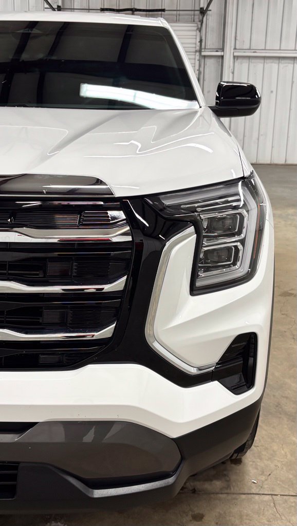 Used 2026 GMC Terrain Elevation FWD image 9