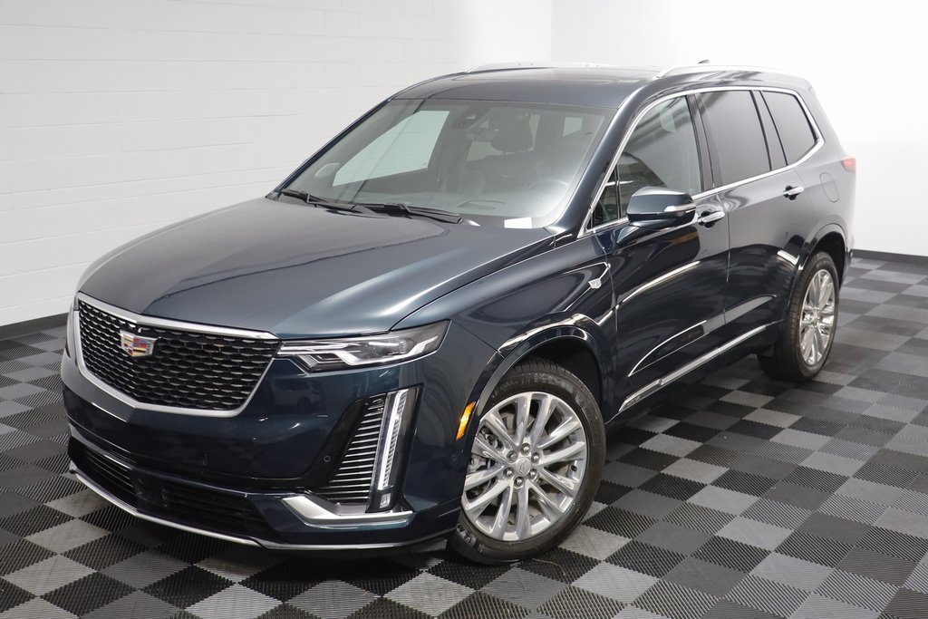 Certified 2024 Cadillac XT6 Premium Luxury w/ Technology Package image 2