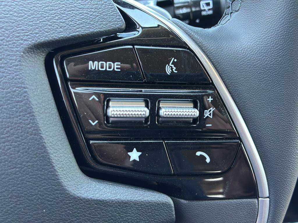 New 2025 Kia Niro EX image 37