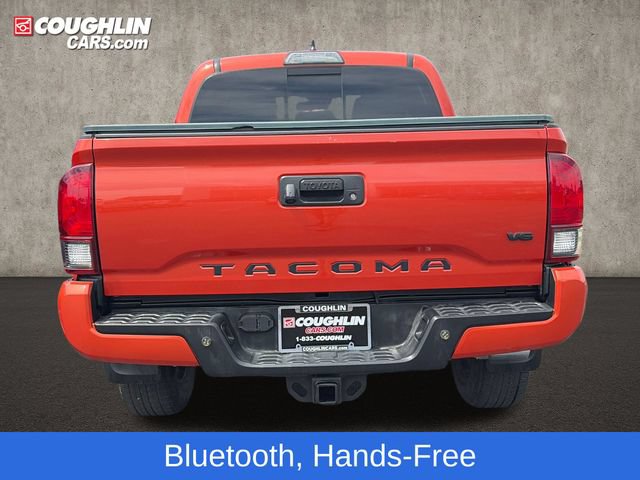Used 2018 Toyota Tacoma TRD Sport AWD/4WD image 6