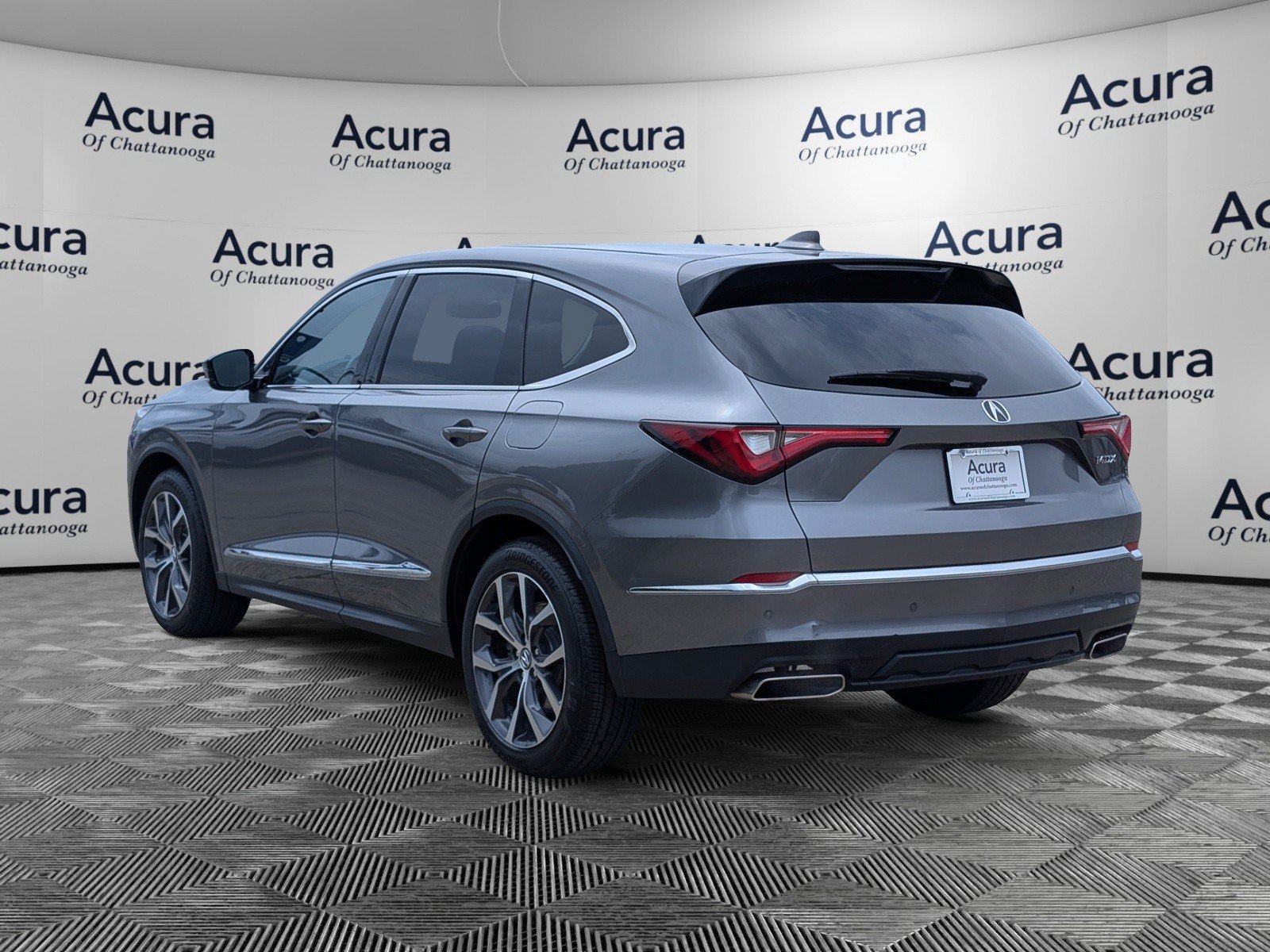 Certified 2024 Acura MDX FWD w/ Technology Package image 7