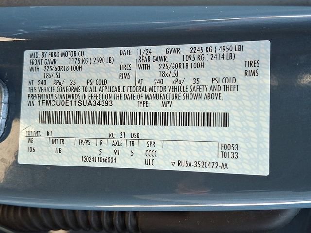 Certified 2025 Ford Escape SE image 28