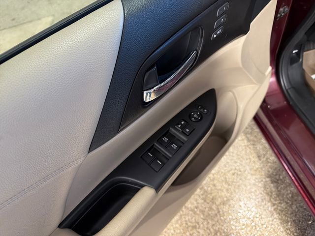 Used 2015 Honda Accord EX-L image 11